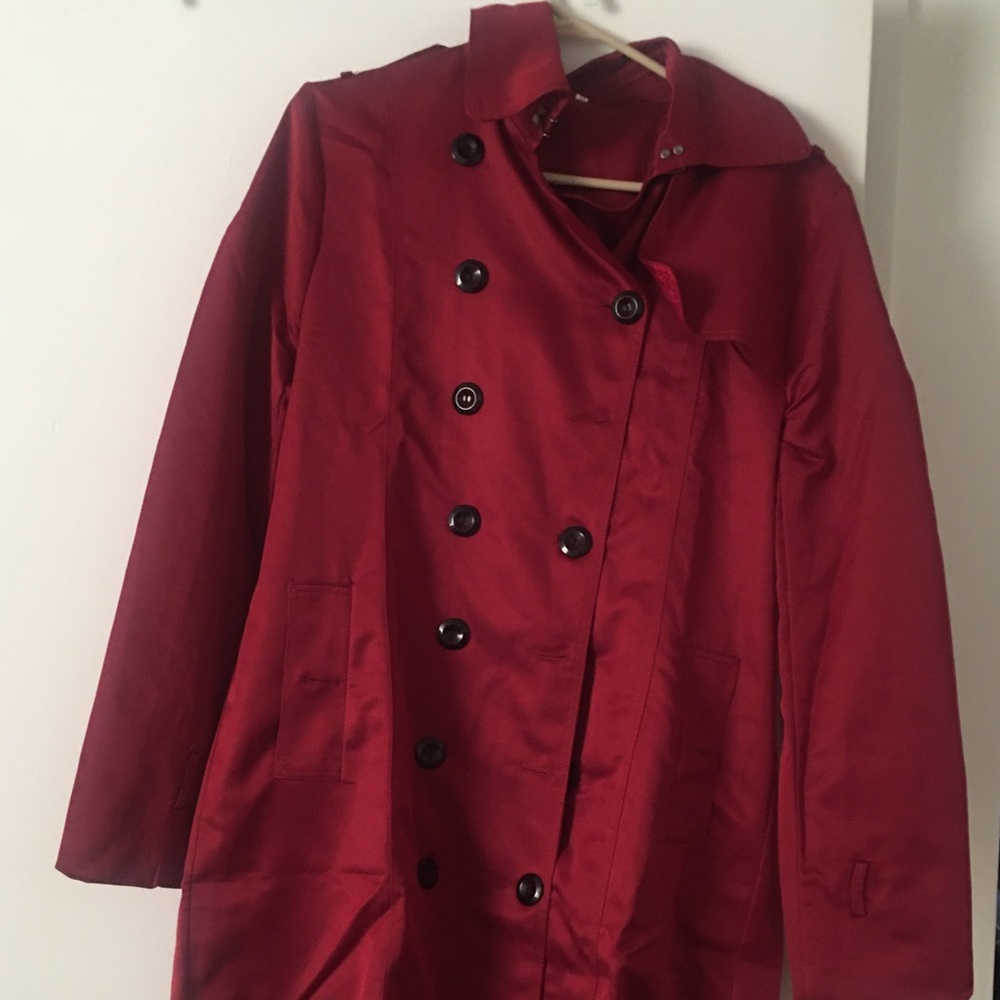 Burgundy Trench Coat with Removable Belts - Picture 4 of 6